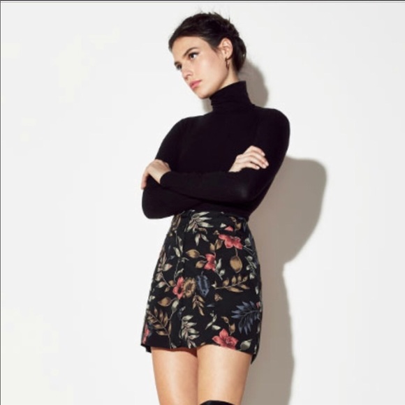 Reformation kindling floral button up mini skirt - Picture 5 of 5